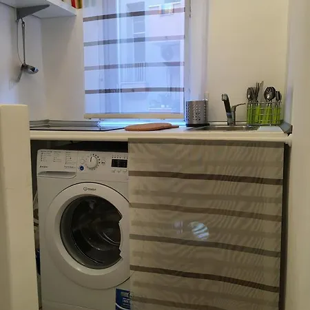 Apartment Superb White Flat Milan