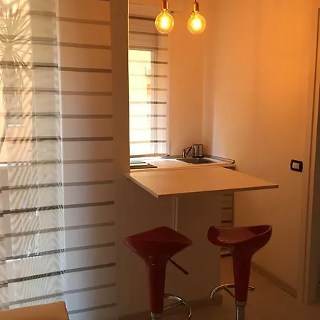 Superb White Flat Apartmán