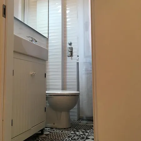 Superb White Flat Apartment Milan